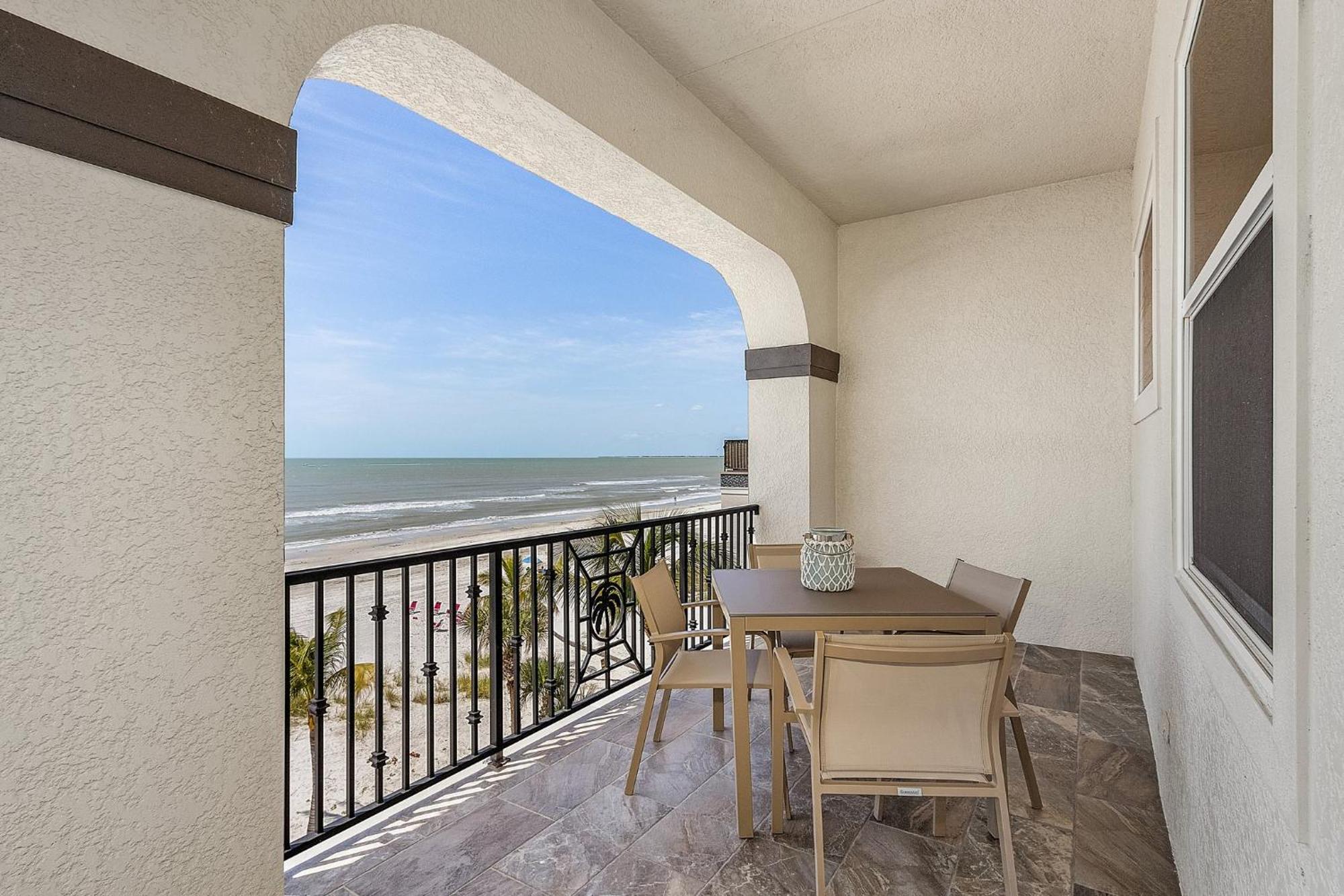 Gulf-Front 10Br Estate: Private Pools, Spas, Views Villa Fort Myers Beach Exteriör bild